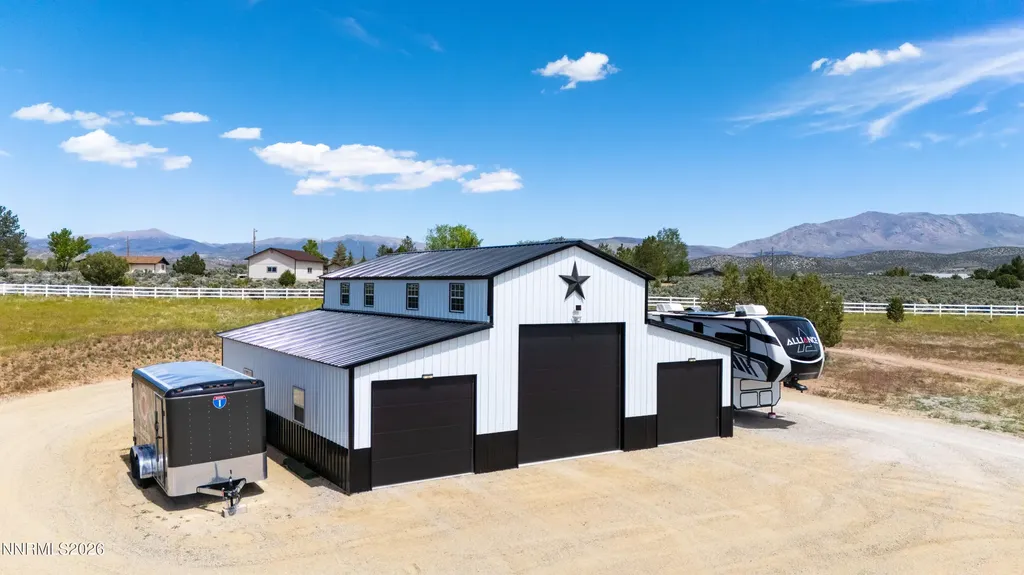 1409 Hunters Point Gardnerville NV 89410