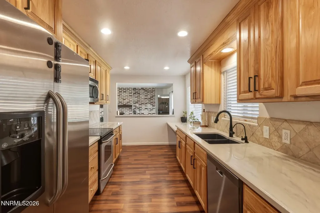 500 Sierra Manor Reno NV 89511
