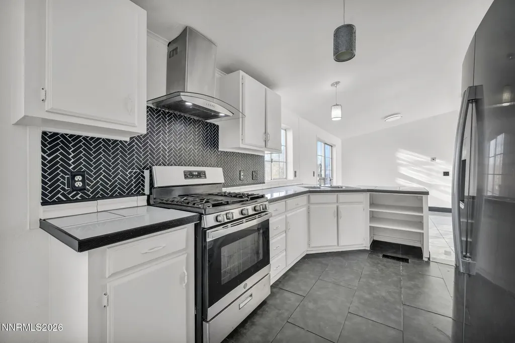 605 Wall Canyon Sun Valley NV 89433