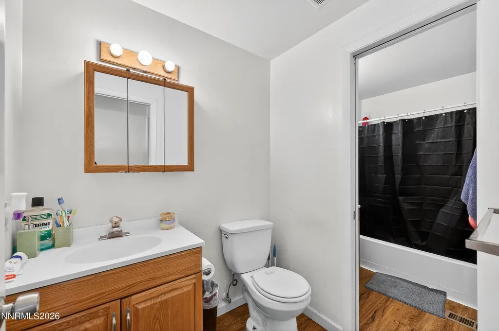 1544 Chester Sparks NV 89431