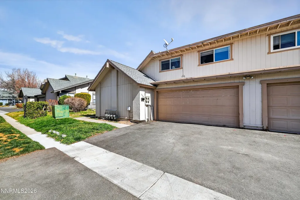 1544 Chester Sparks NV 89431