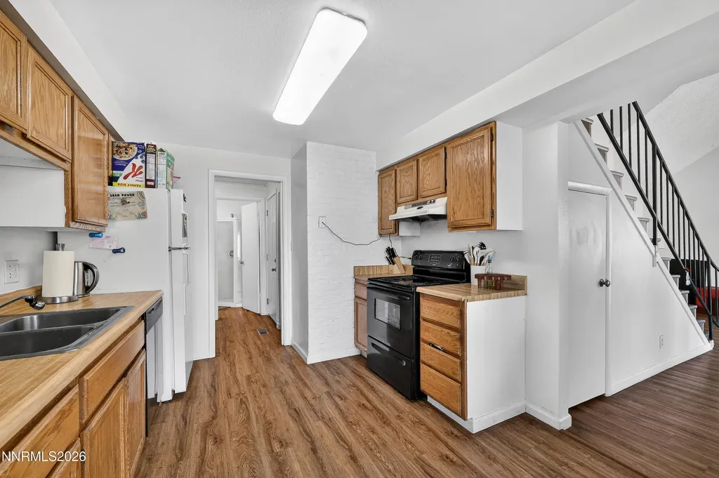 1544 Chester Sparks NV 89431