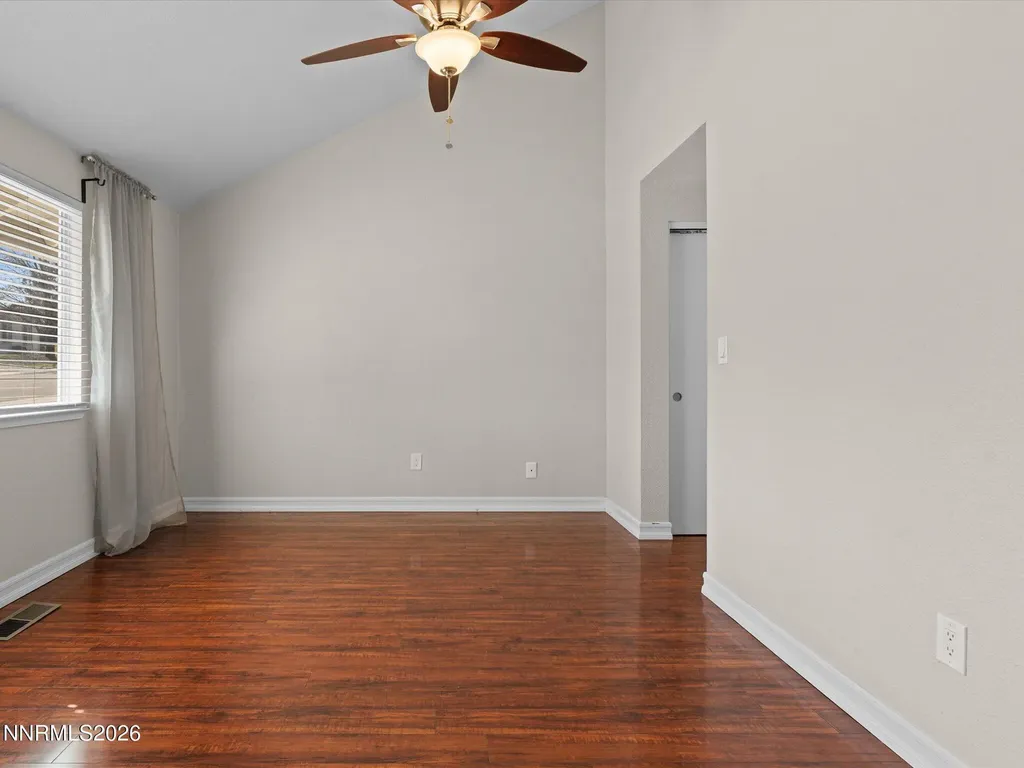 1169 Wagon Wheel Reno NV 89503