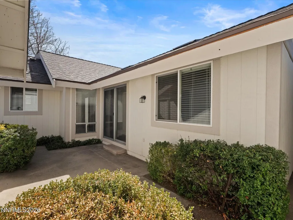 1169 Wagon Wheel Reno NV 89503