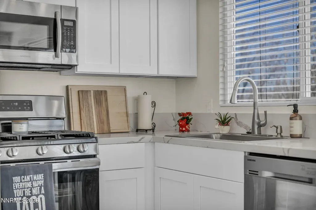 6905 Peppermint Reno NV 89506