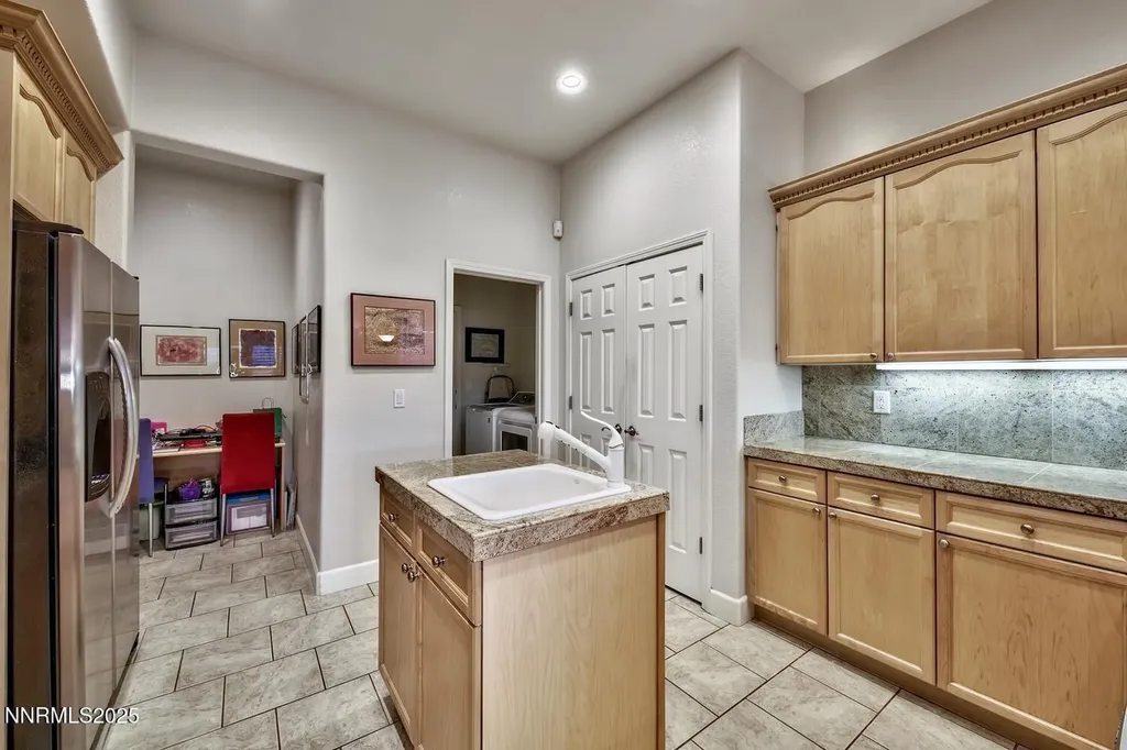 5710 White Sands Reno NV 89511
