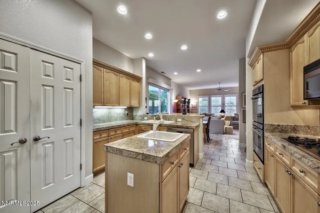 5710 White Sands Reno NV 89511