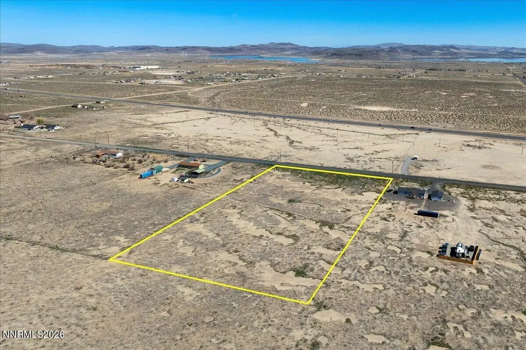 4815 Deodar Silver Springs NV 89429