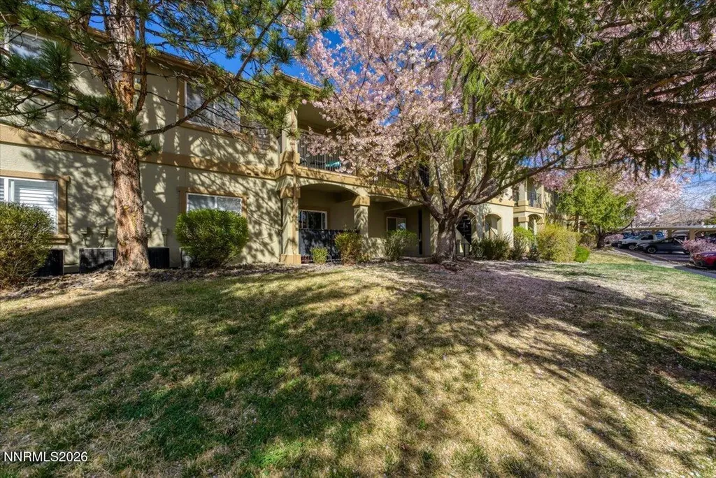 Reno NV, 6850 Sharlands, Unit # 2132