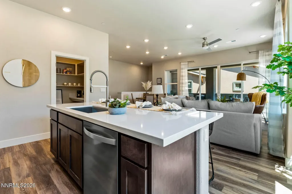 180 Silver Peak Carson City NV 89701