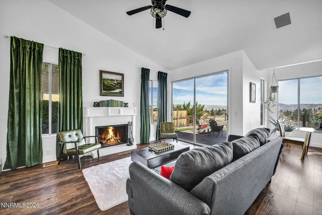 3332 Skyline View Reno NV 89509