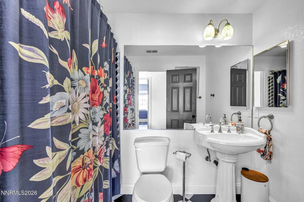 3332 Skyline View Reno NV 89509