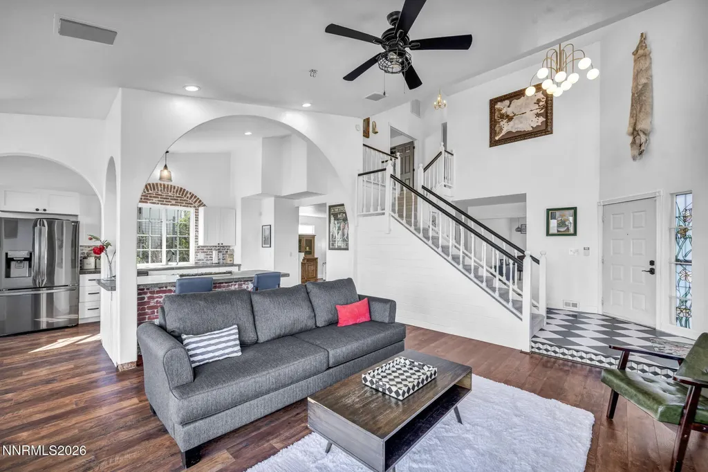 3332 Skyline View Reno NV 89509