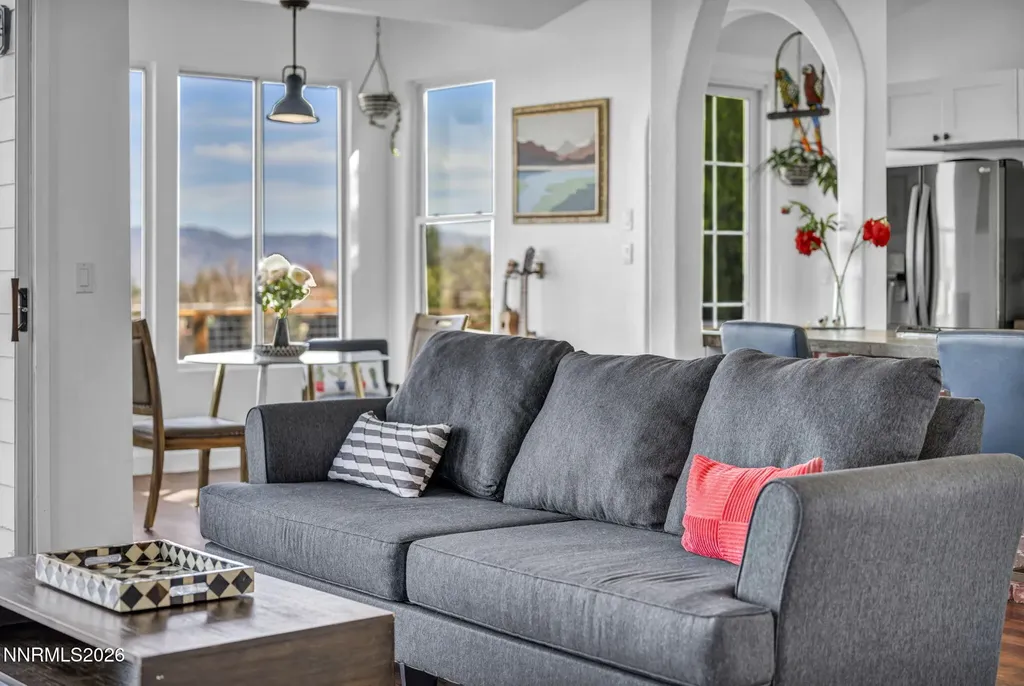 3332 Skyline View Reno NV 89509