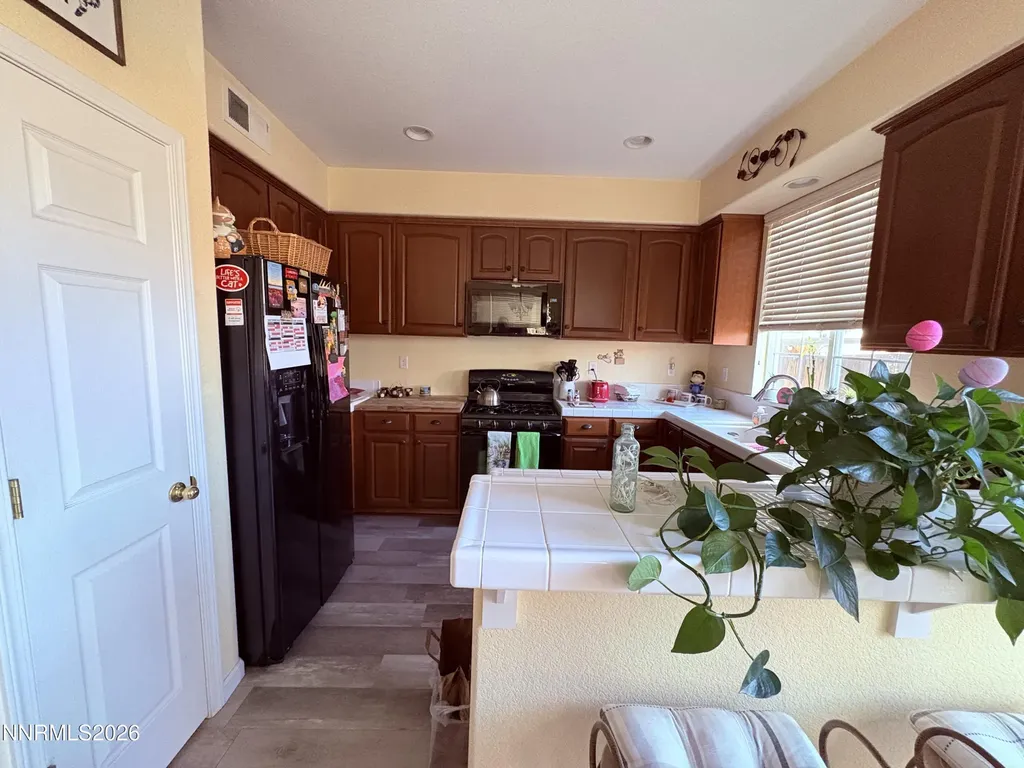 6748 Panther Creek Sparks NV 89436