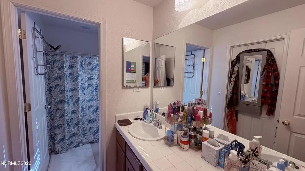 6748 Panther Creek Sparks NV 89436