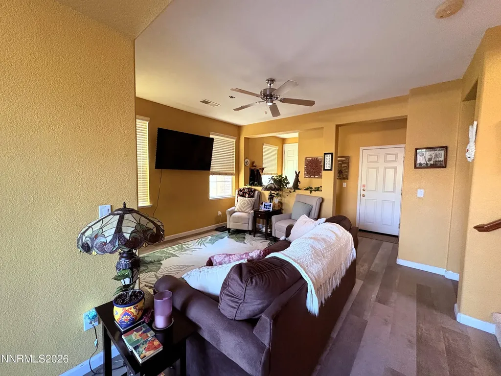 6748 Panther Creek Sparks NV 89436