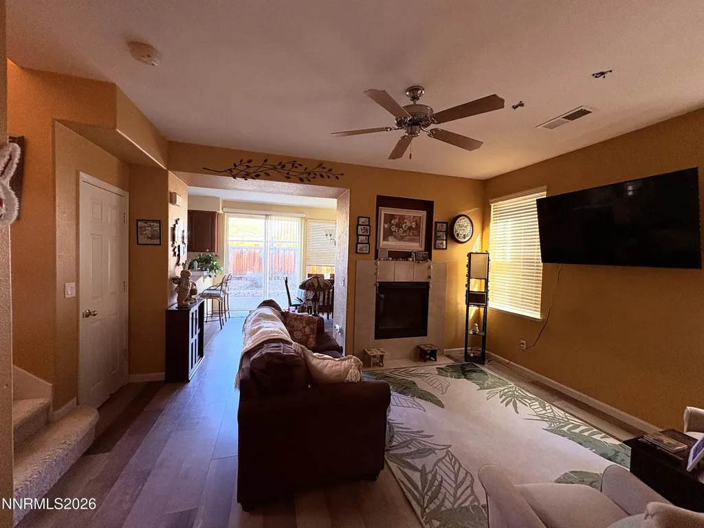 6748 Panther Creek Sparks NV 89436