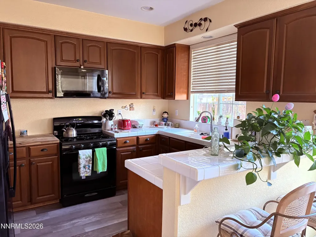 6748 Panther Creek Sparks NV 89436