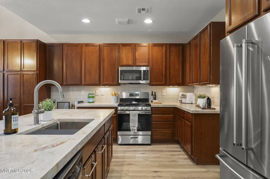 2155 Falling Star Reno NV 89523
