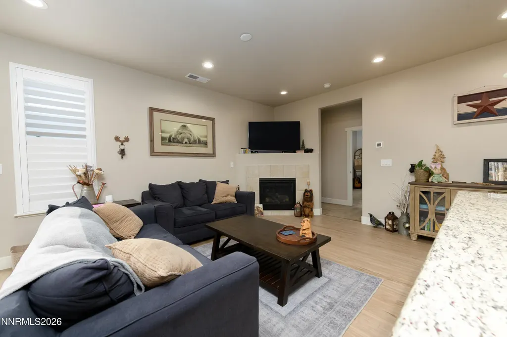 739 Cottage Gardnerville NV 89460