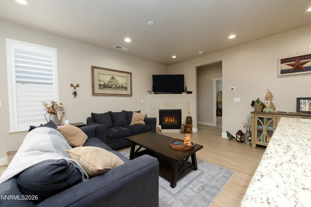 739 Cottage Gardnerville NV 89460