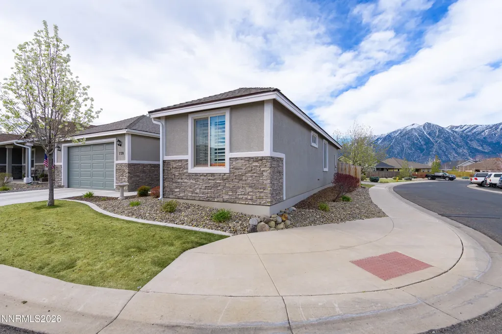 739 Cottage Gardnerville NV 89460