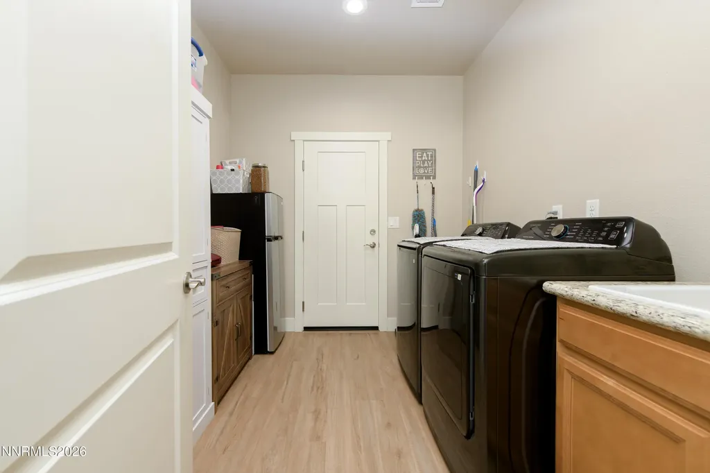 739 Cottage Gardnerville NV 89460