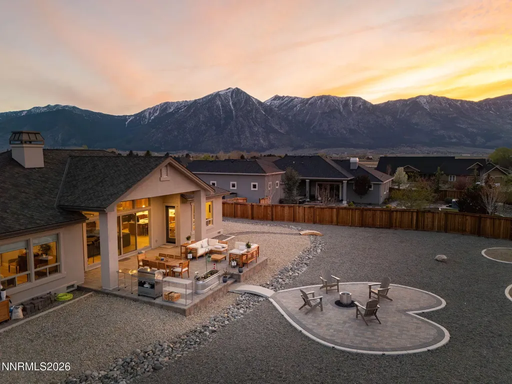 921 Rainshadow Gardnerville NV 89460