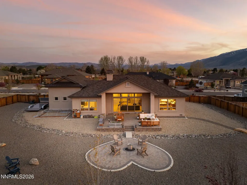 921 Rainshadow Gardnerville NV 89460