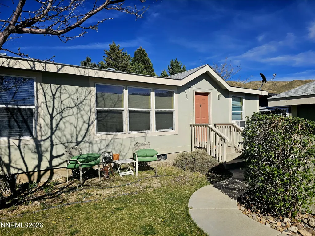 118 Mark Gardnerville NV 89410