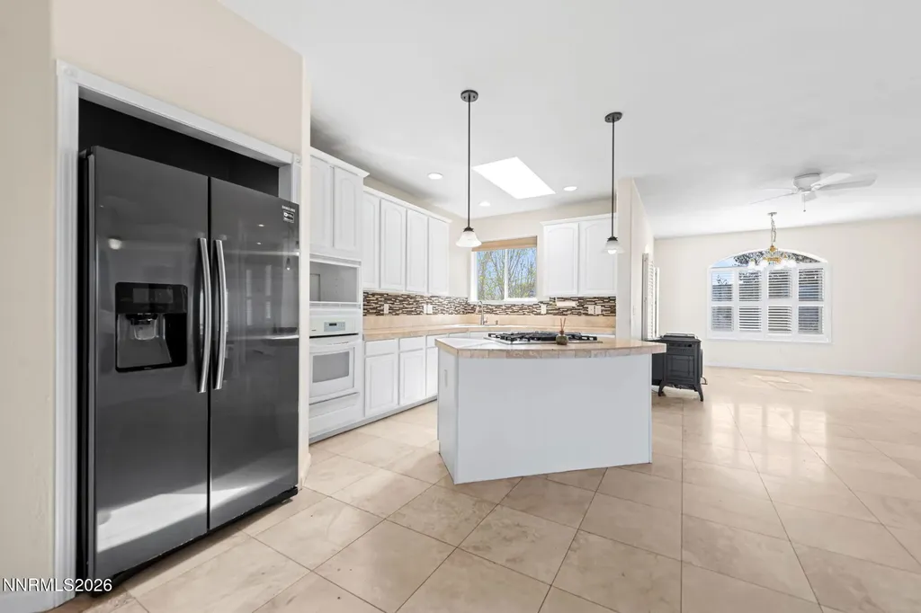 1935 Alta Vista Fernley NV 89408