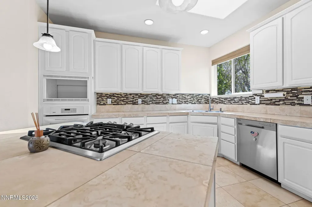1935 Alta Vista Fernley NV 89408