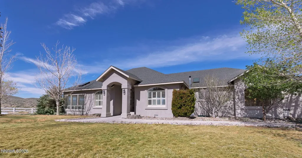 1935 Alta Vista Fernley NV 89408