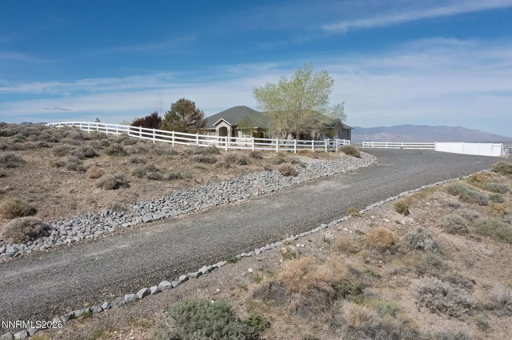 1935 Alta Vista Fernley NV 89408