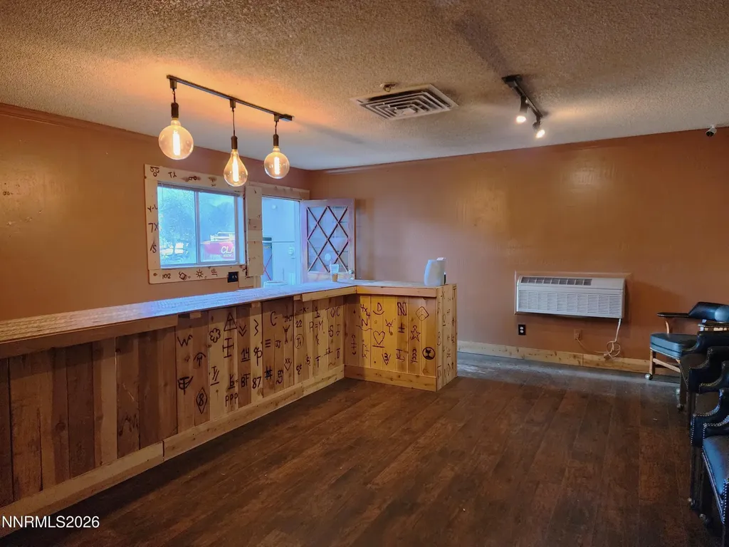 1506 U.s. Highway 395 Gardnerville NV 89410