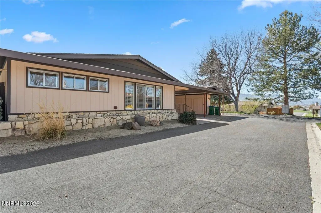 3501 Hidden Valley Reno NV 89502
