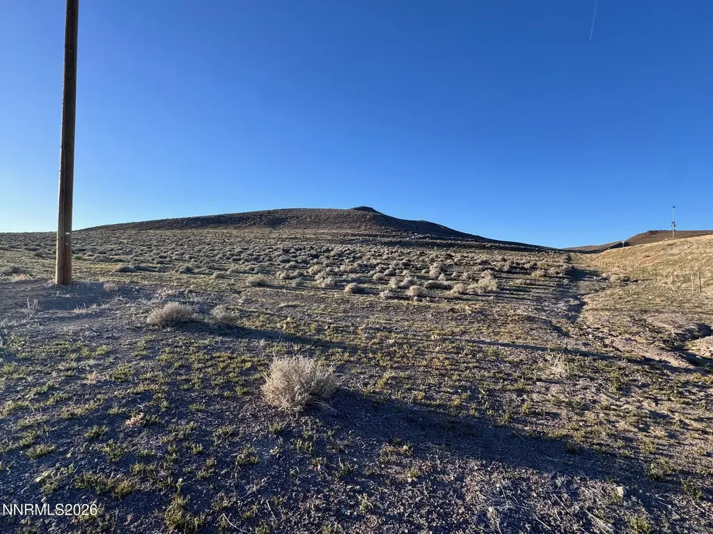 1725 Highway 95a Silver Springs NV 89429