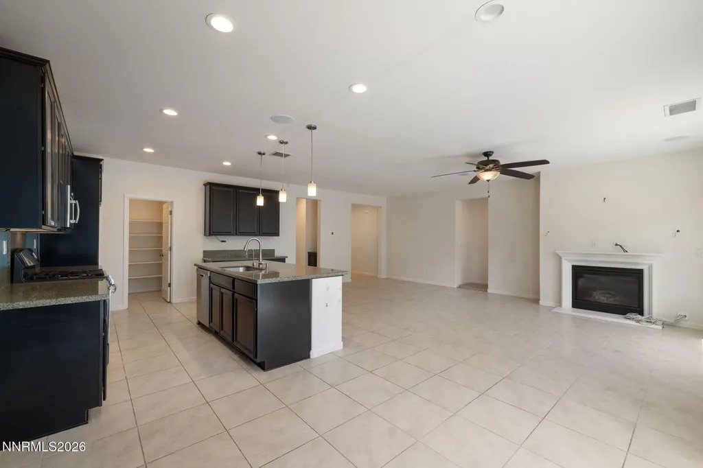 2190 Dutch Draft Reno NV 89521