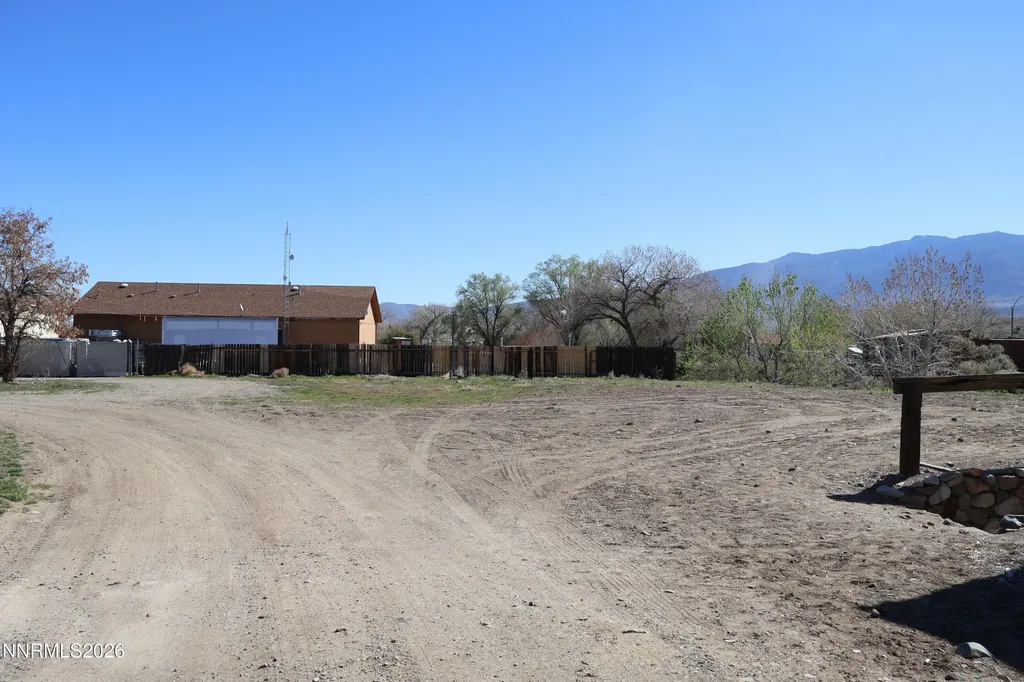 100 Pike Dayton NV 89403
