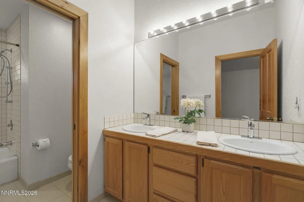 929 Northwood Incline Village NV 89451