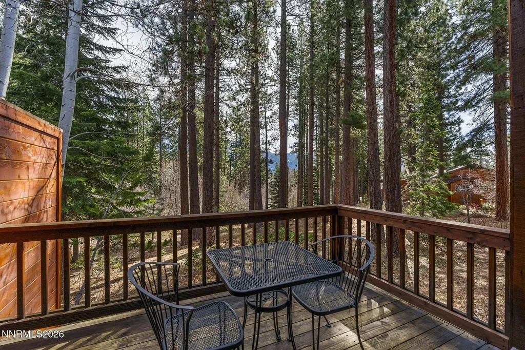 929 Northwood Incline Village NV 89451