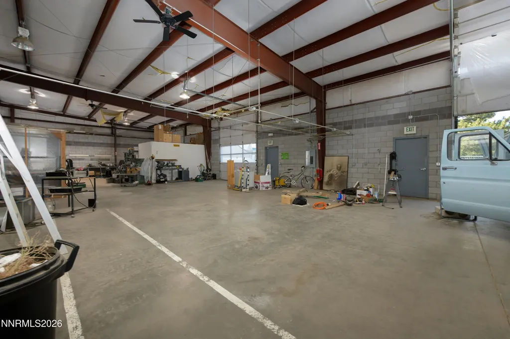 2562 Silver State Minden NV 89423