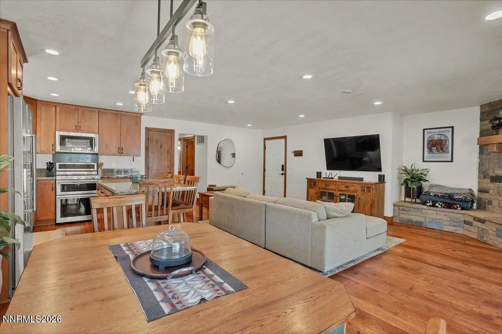718 Kingsbury Grade Stateline NV 89449