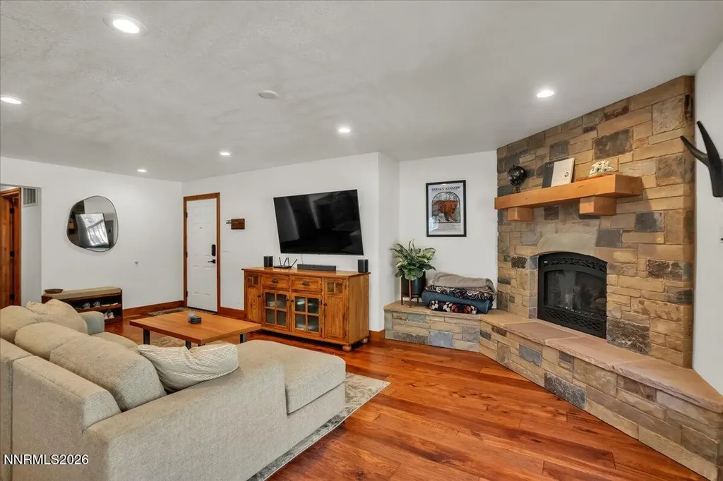 718 Kingsbury Grade Stateline NV 89449