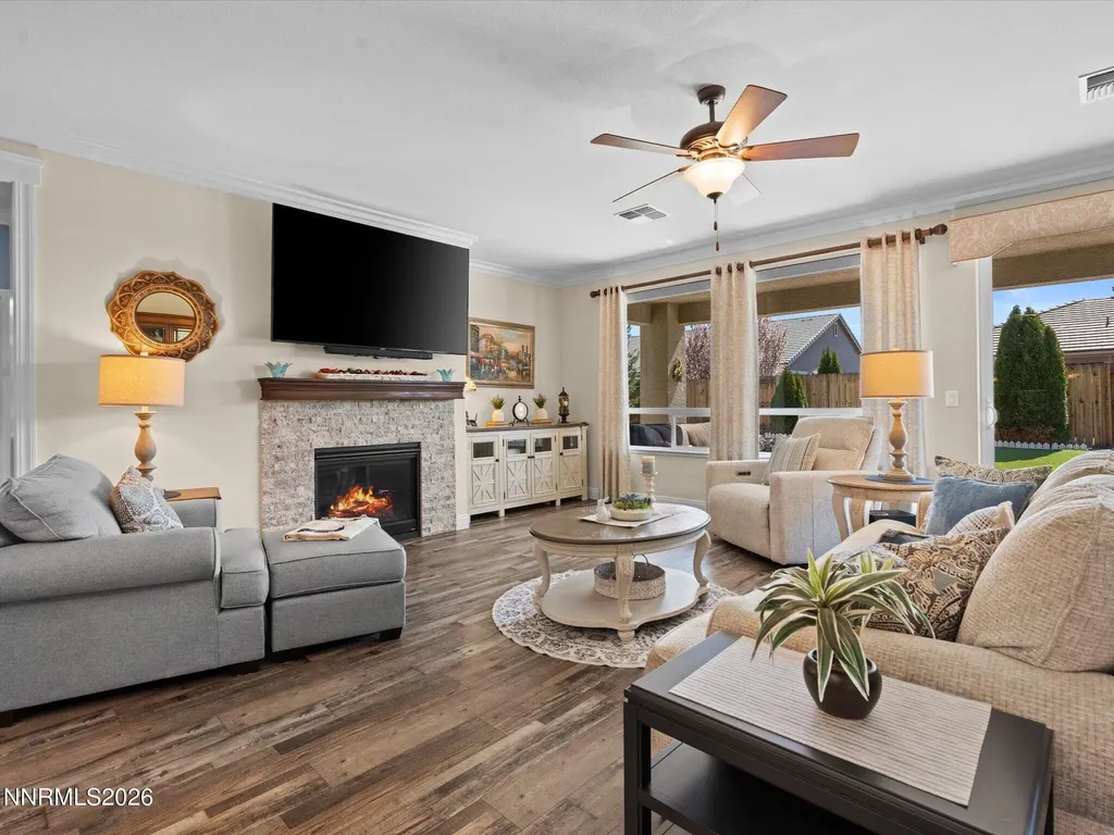 742 Ten Penny Spanish Springs NV 89441