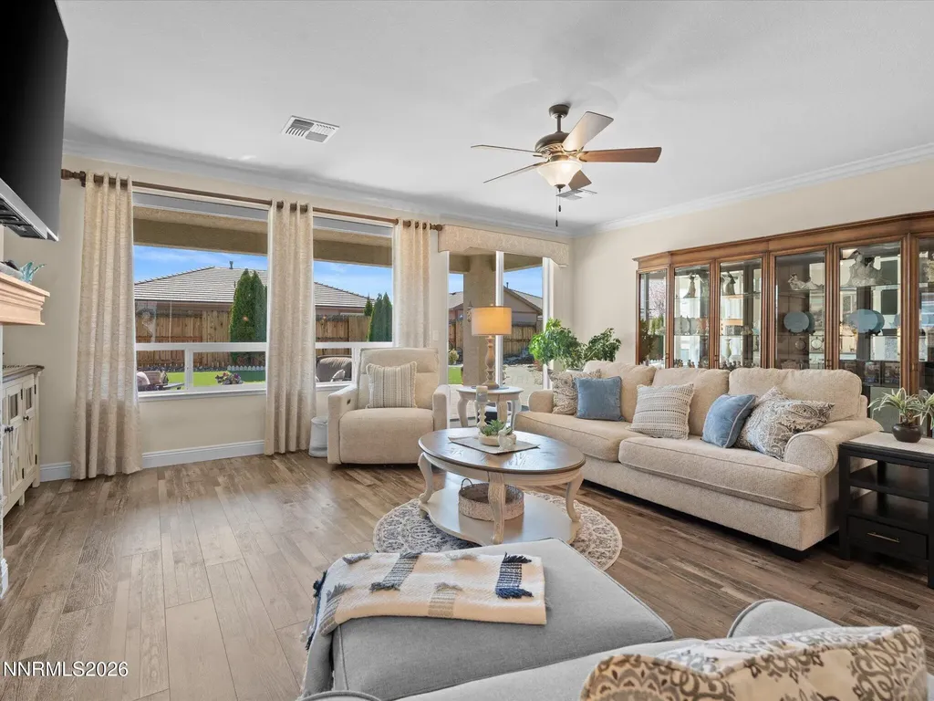 742 Ten Penny Spanish Springs NV 89441