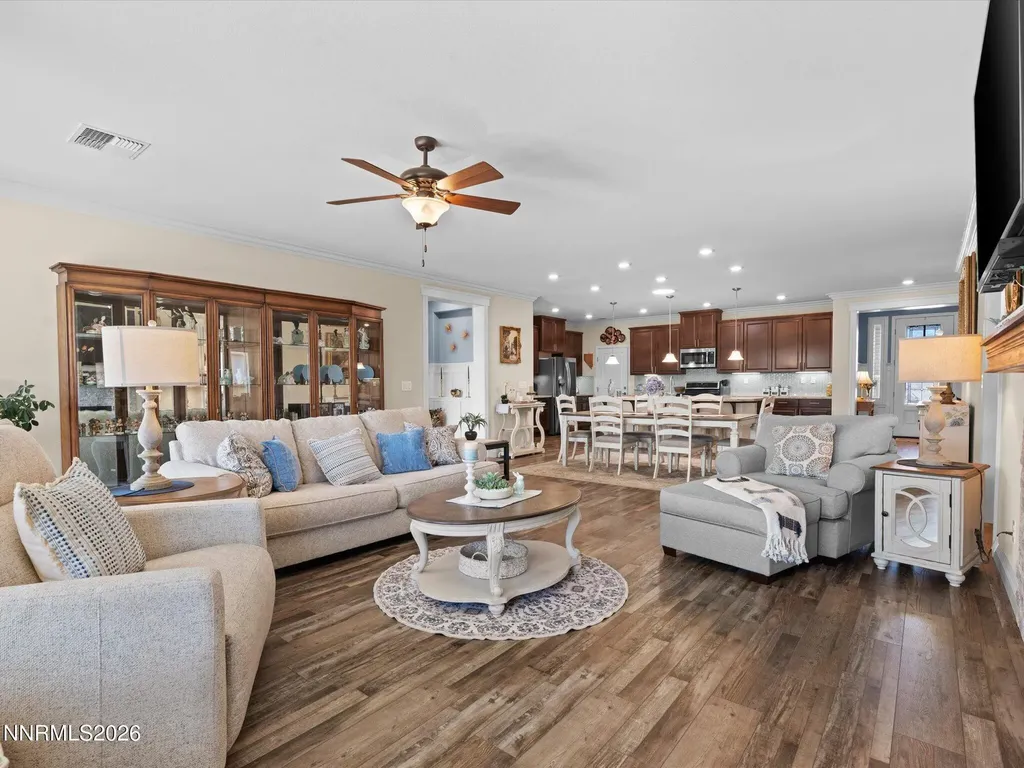742 Ten Penny Spanish Springs NV 89441