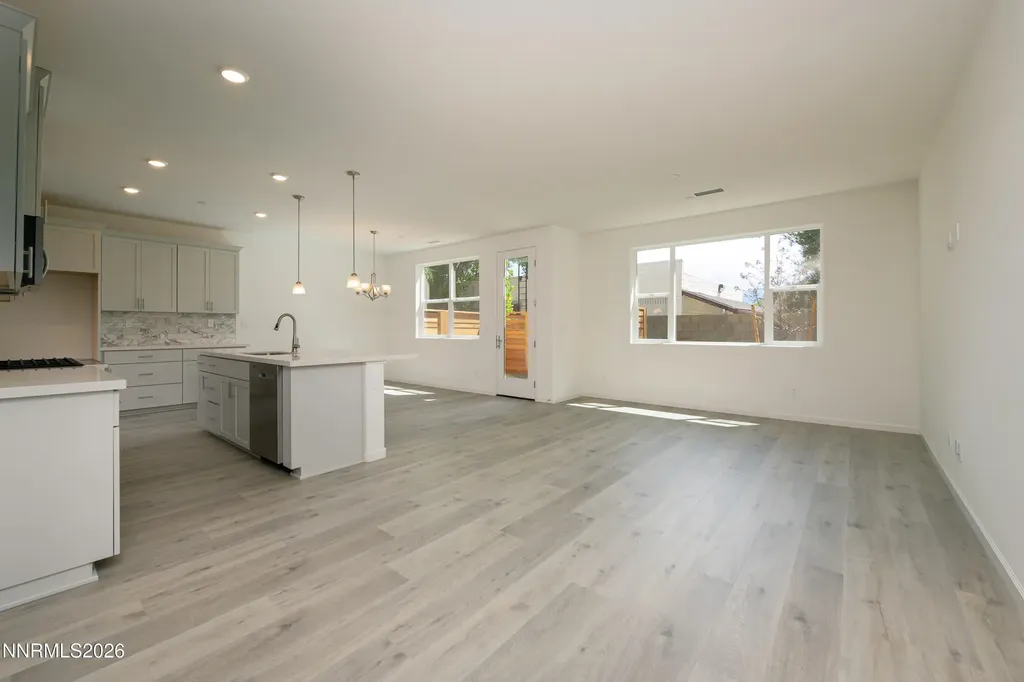867 Furlong Minden NV 89423