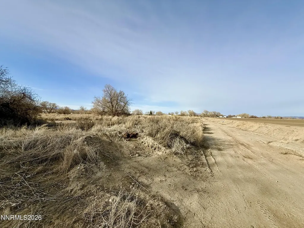 13 Highway 95a Yerington NV 89447